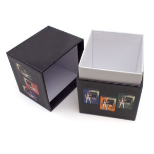 Cardboard Shoulder Boxes