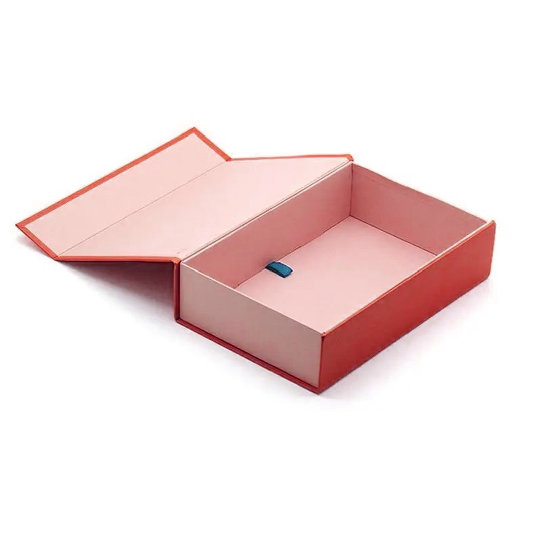 Cardboard Luxury Magnet Boxes - Image 3